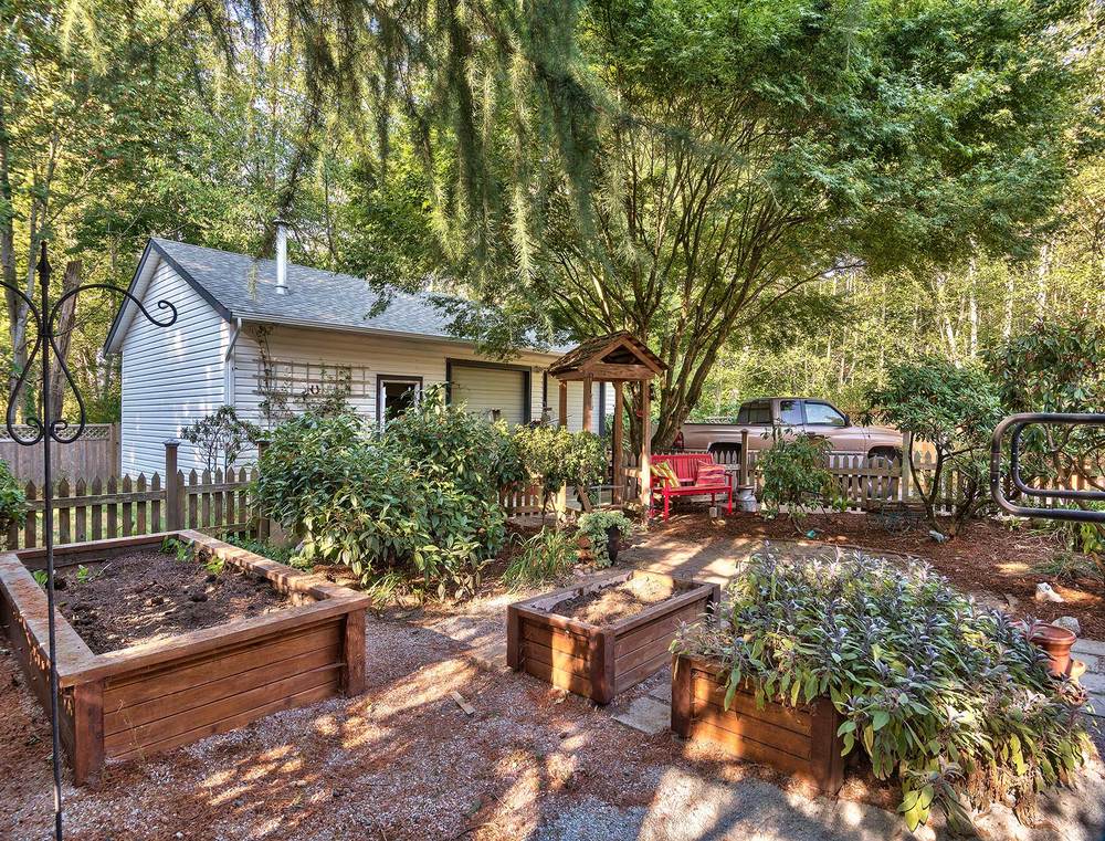 Listing Image of 14303 73A Avenue, Surrey