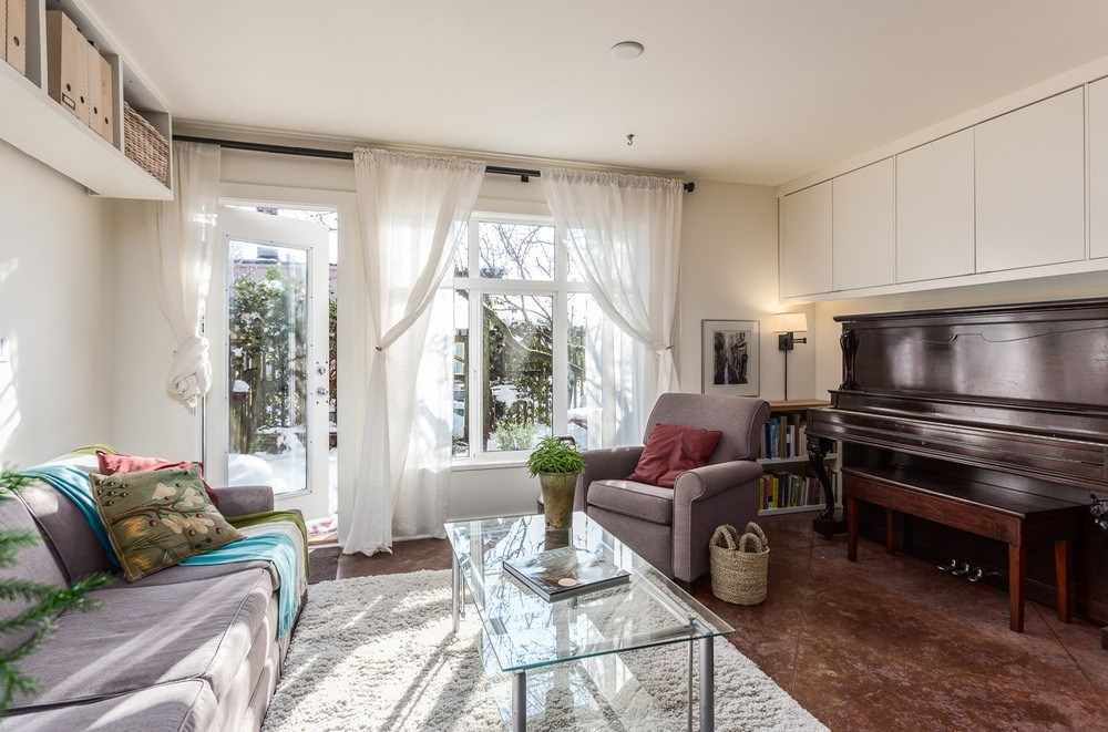 Listing Image of 111 4272 Albert St