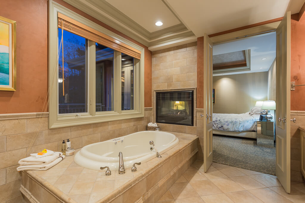 Listing Image of 4335 Erwin Drive