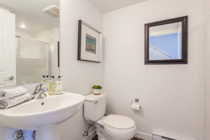 Listing Image of 3-7348 192A Street