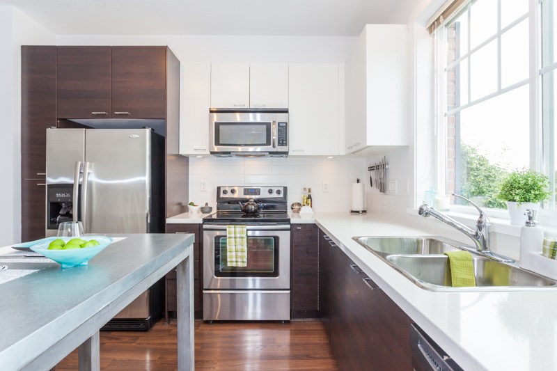 Listing Image of 3-7348 192A Street