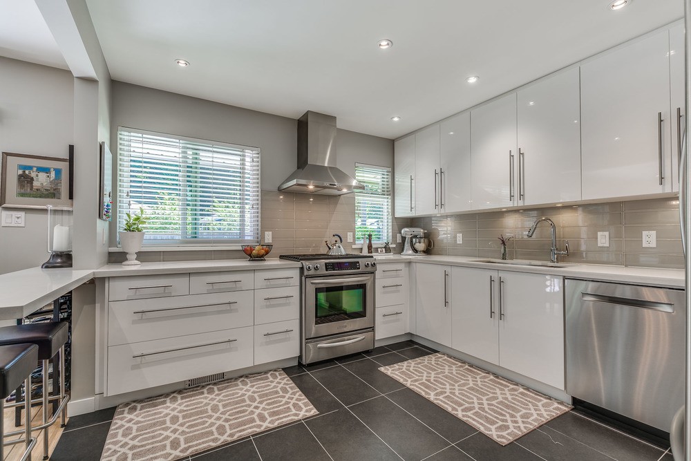 Listing Image of 34 Glenmore Drive