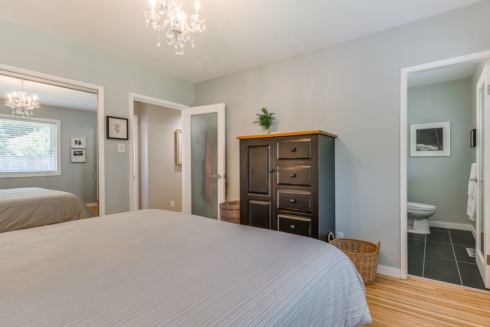 Listing Image of 34 Glenmore Drive