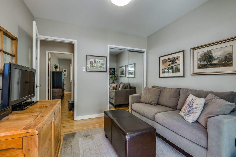 Listing Image of 34 Glenmore Drive