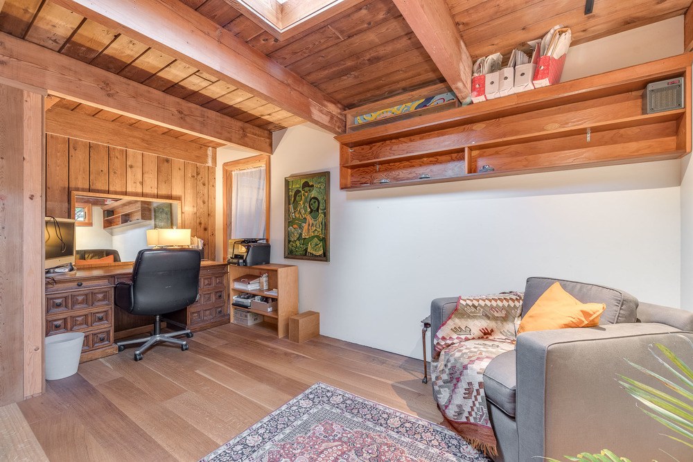 Listing Image of 1421 31st Street