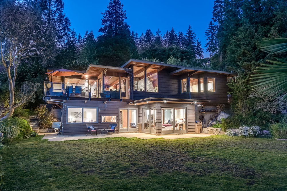 Listing Image of 1421 31st Street