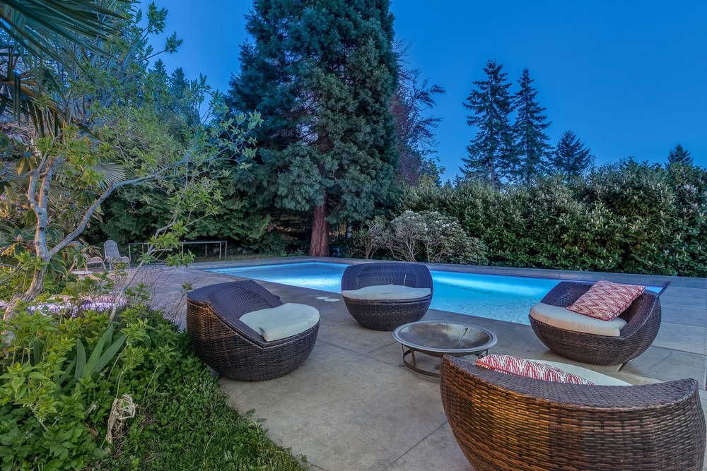 Listing Image of 1421 31st Street