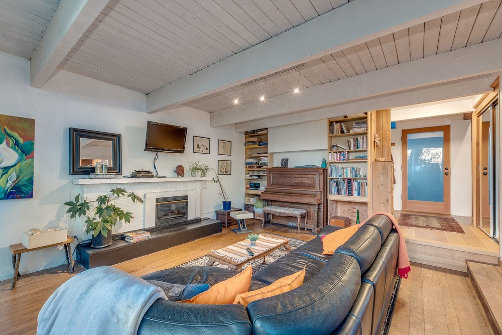 Listing Image of 1421 31st Street