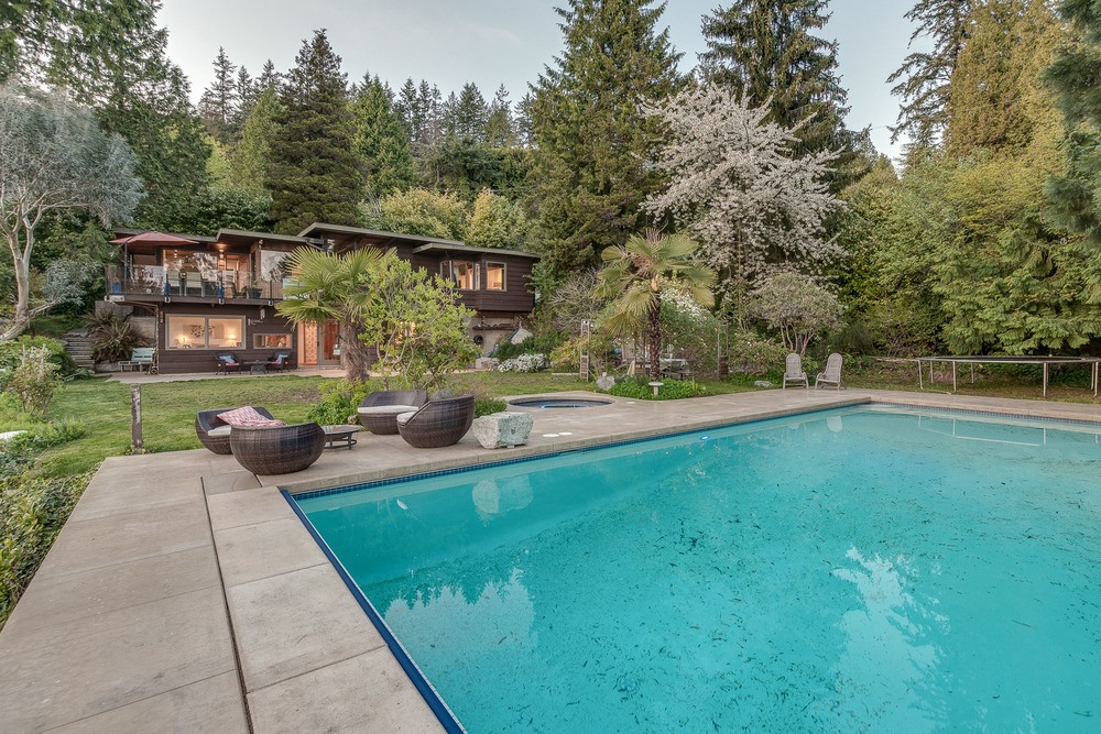 Listing Image of 1421 31st Street