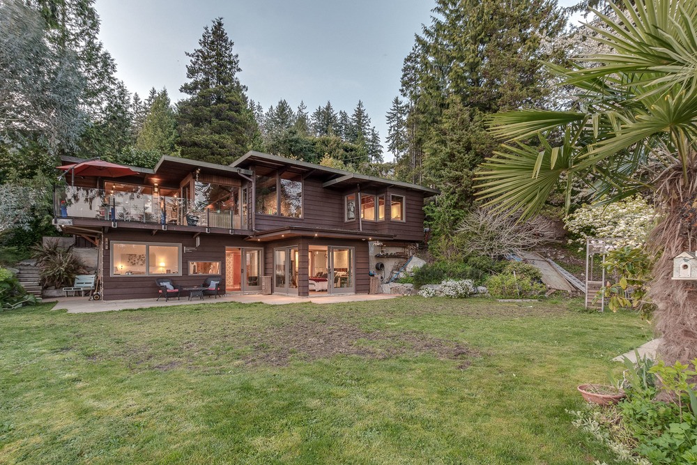 Listing Image of 1421 31st Street