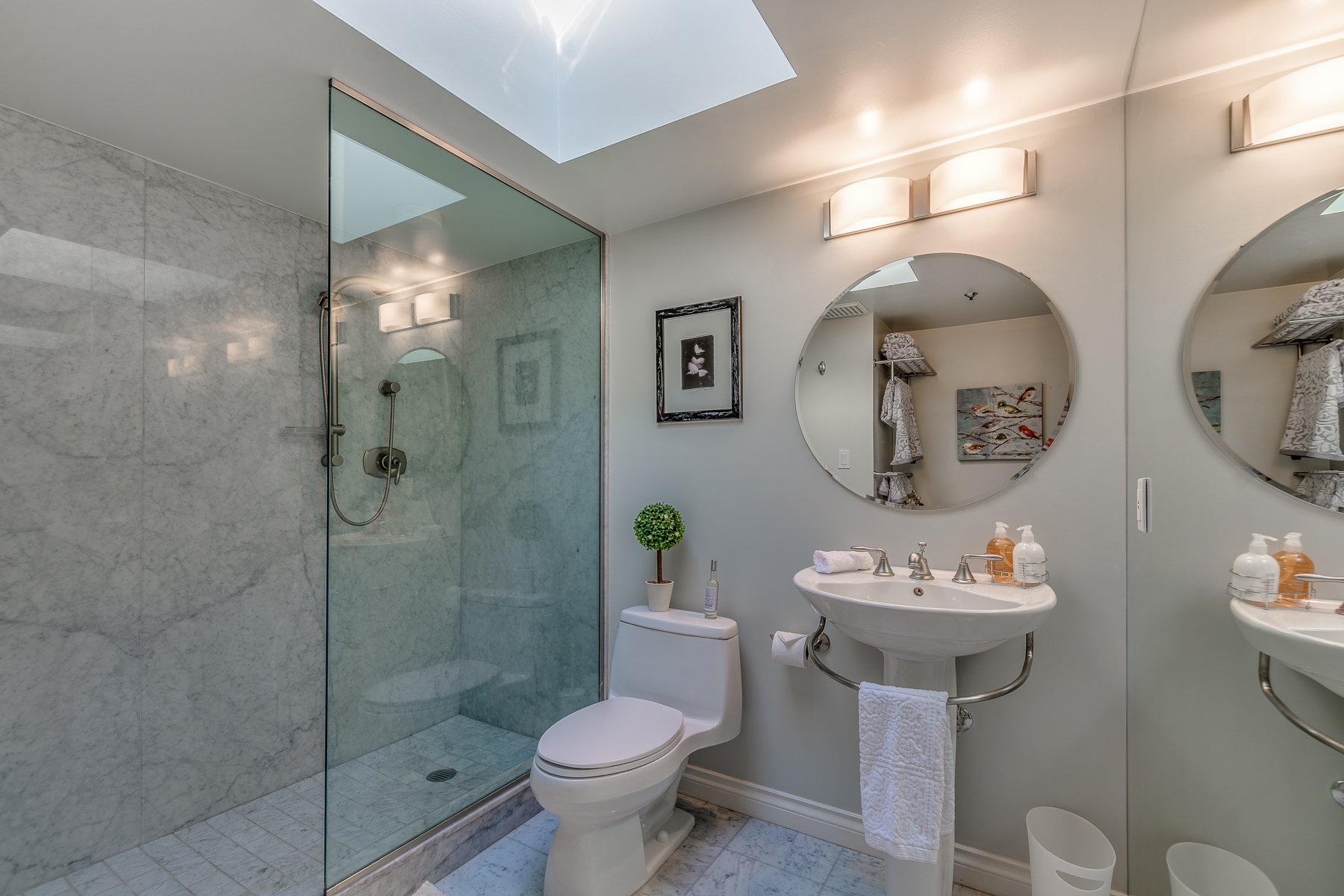 Listing Image of 204 1871 Marine Drive