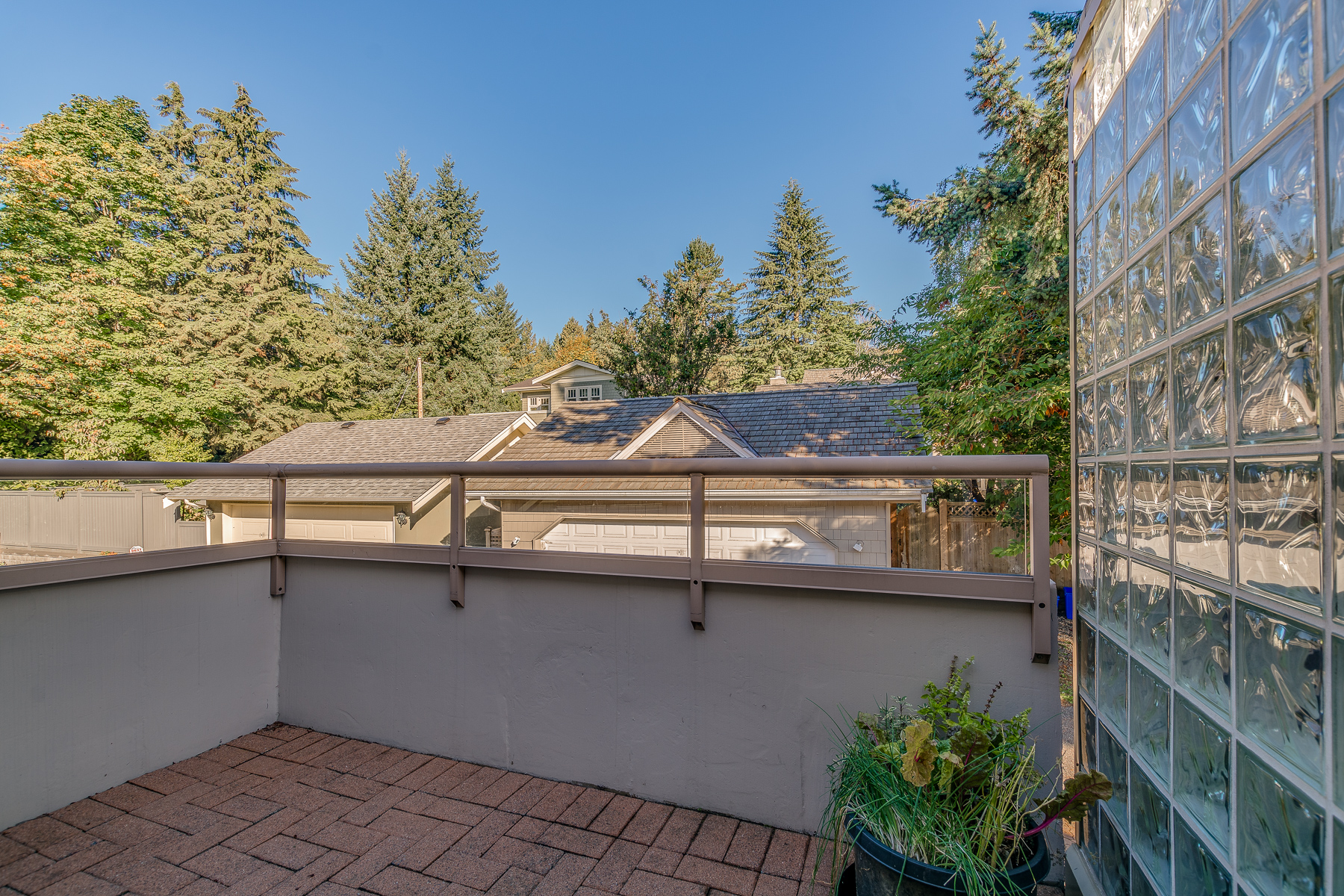 Listing Image of 204 1871 Marine Drive