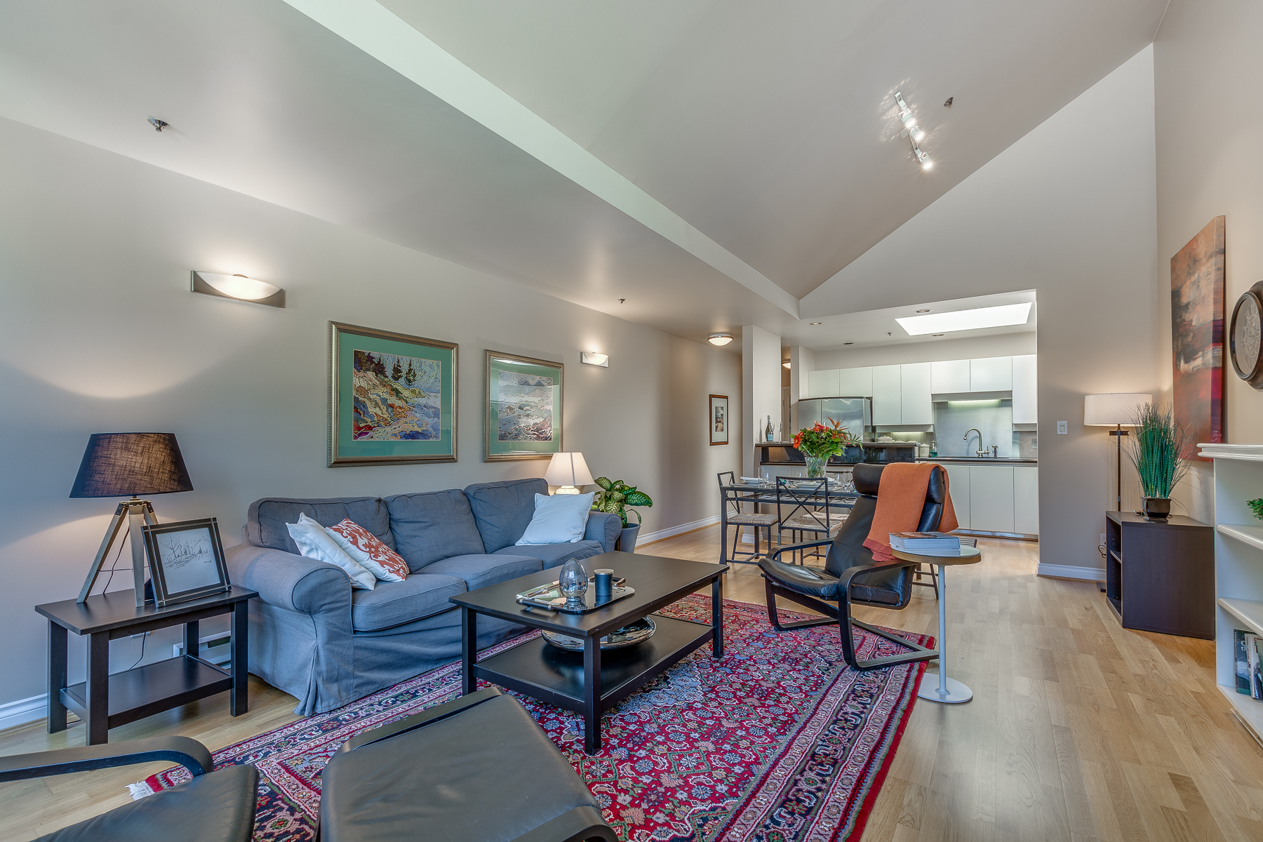 Listing Image of 204 1871 Marine Drive