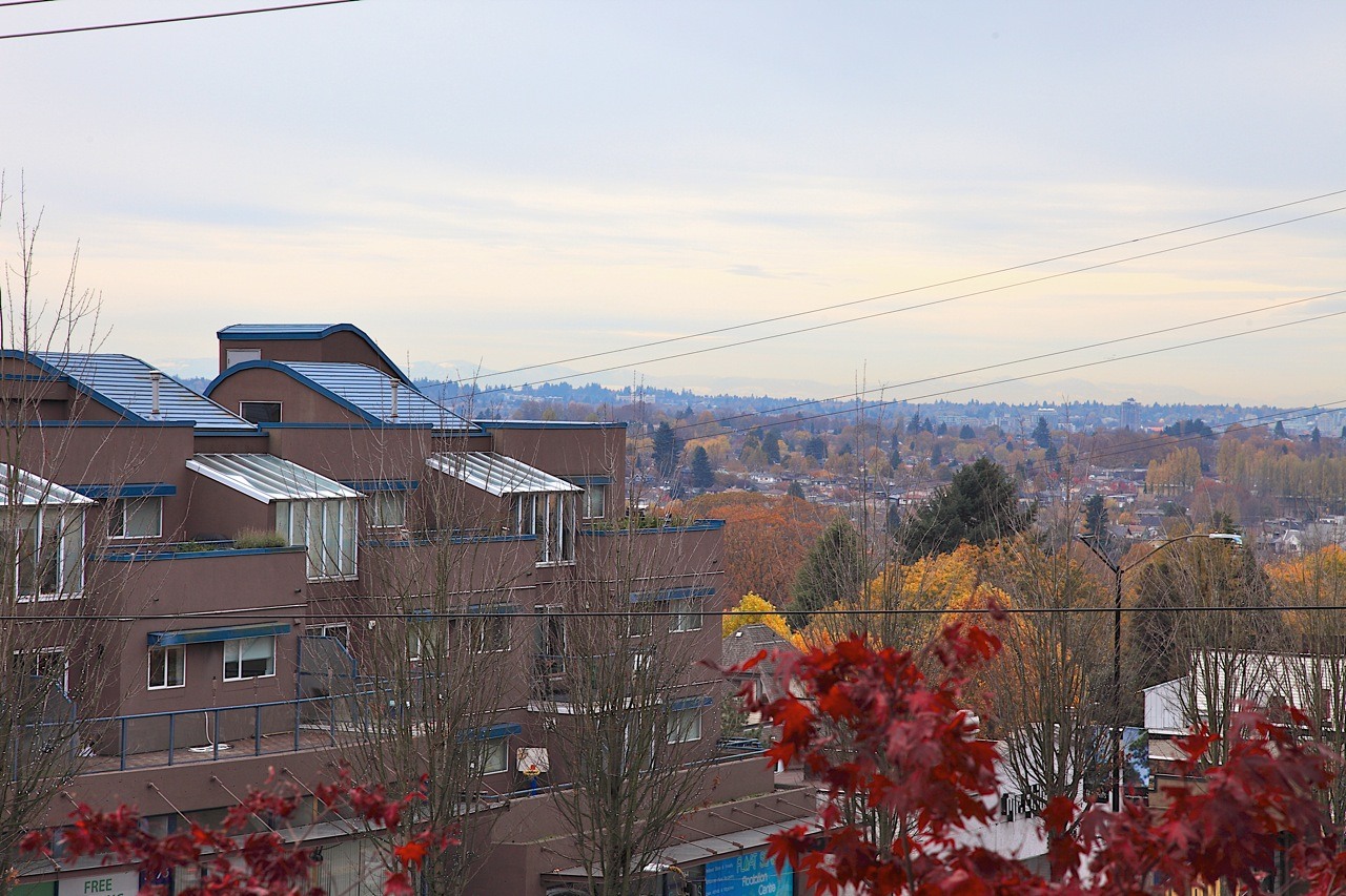 Listing Image of 204 3811 E Hastings Street