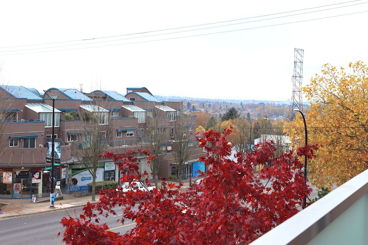 Listing Image of 204 3811 E Hastings Street