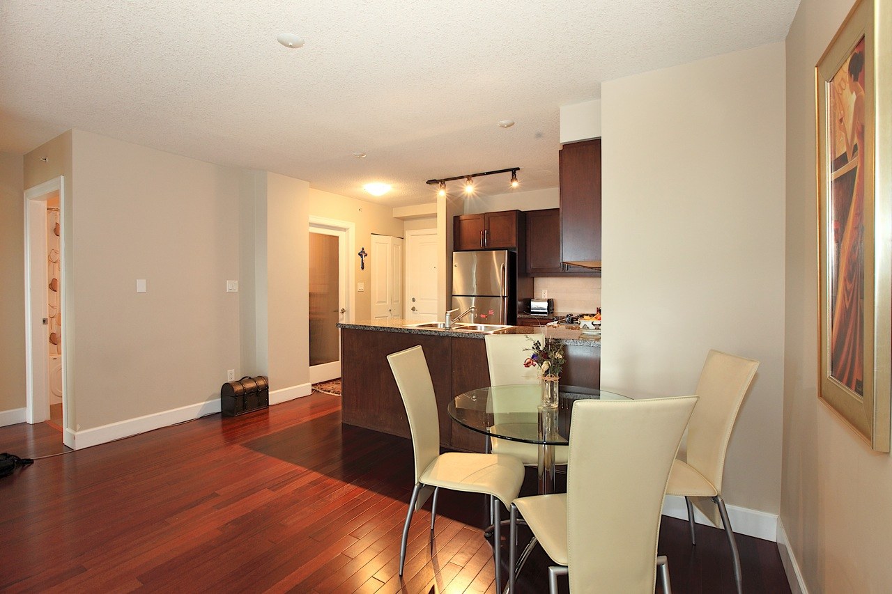 Listing Image of 204 3811 E Hastings Street