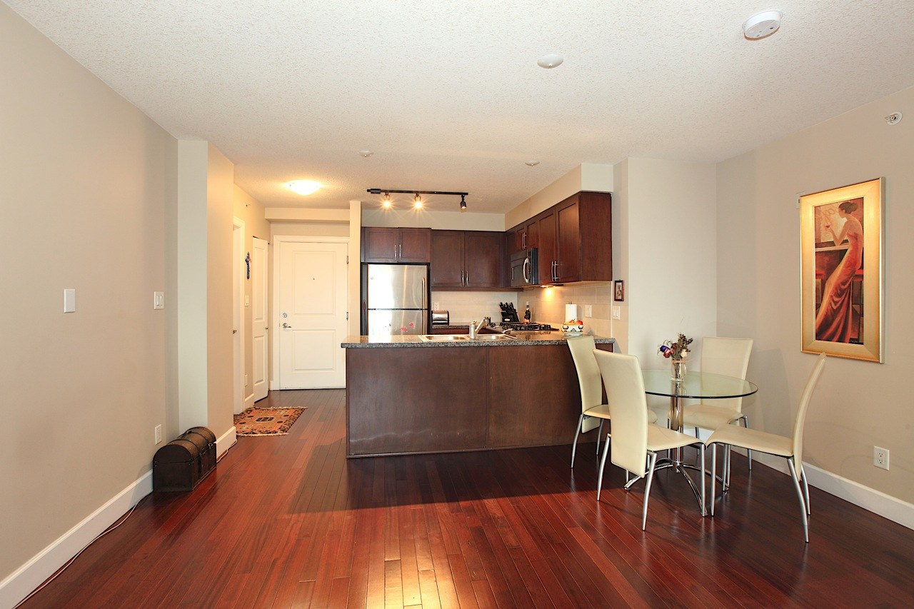 Listing Image of 204 3811 E Hastings Street