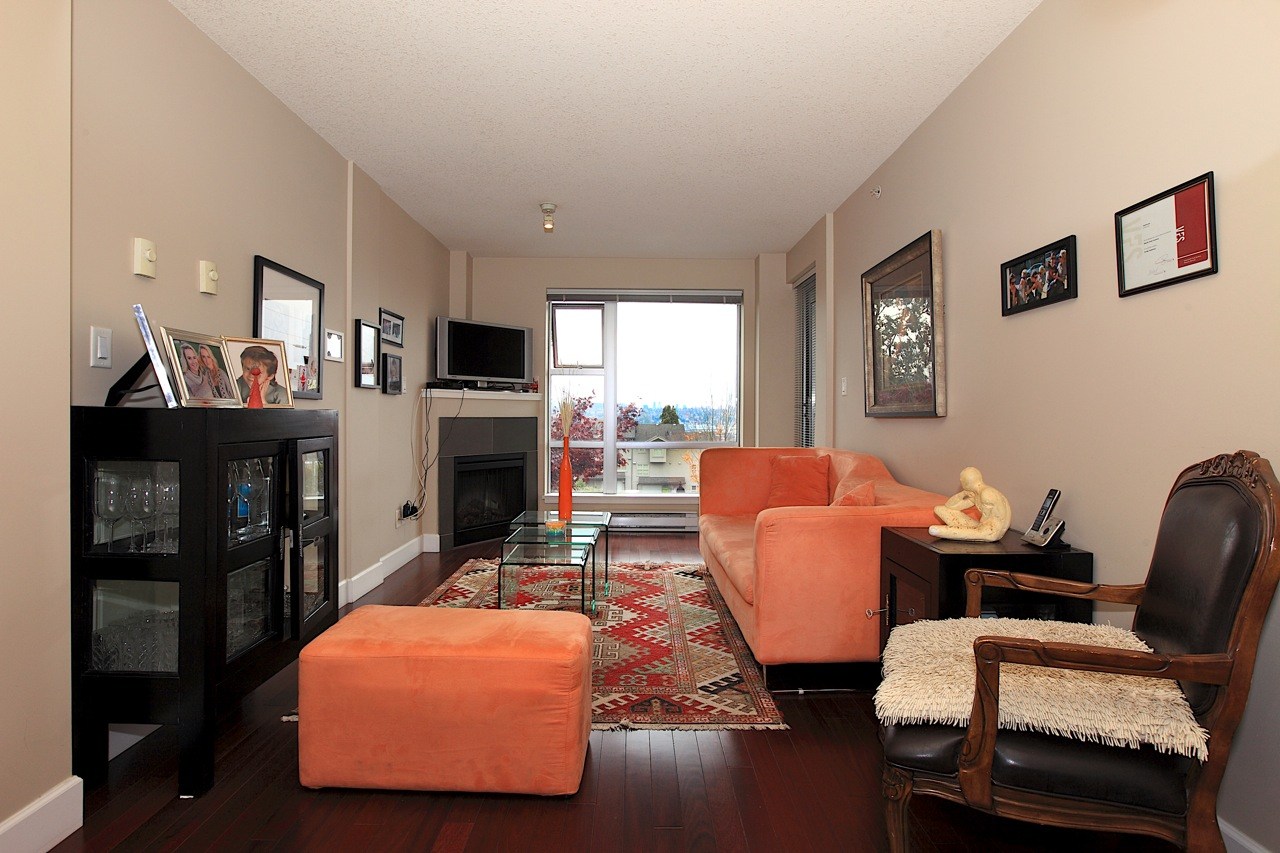 Listing Image of 204 3811 E Hastings Street