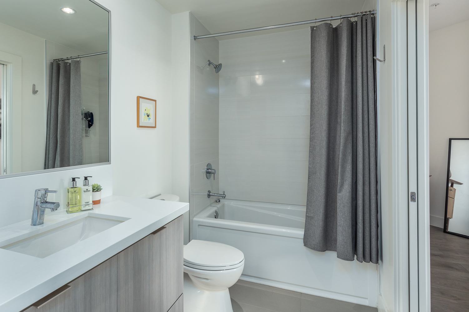 Listing Image of 309 3606 Aldercrest Drive