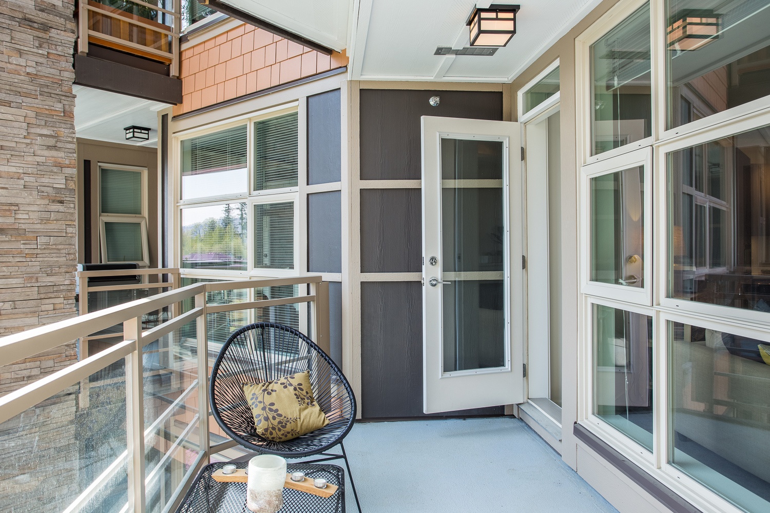 Listing Image of 309 3606 Aldercrest Drive