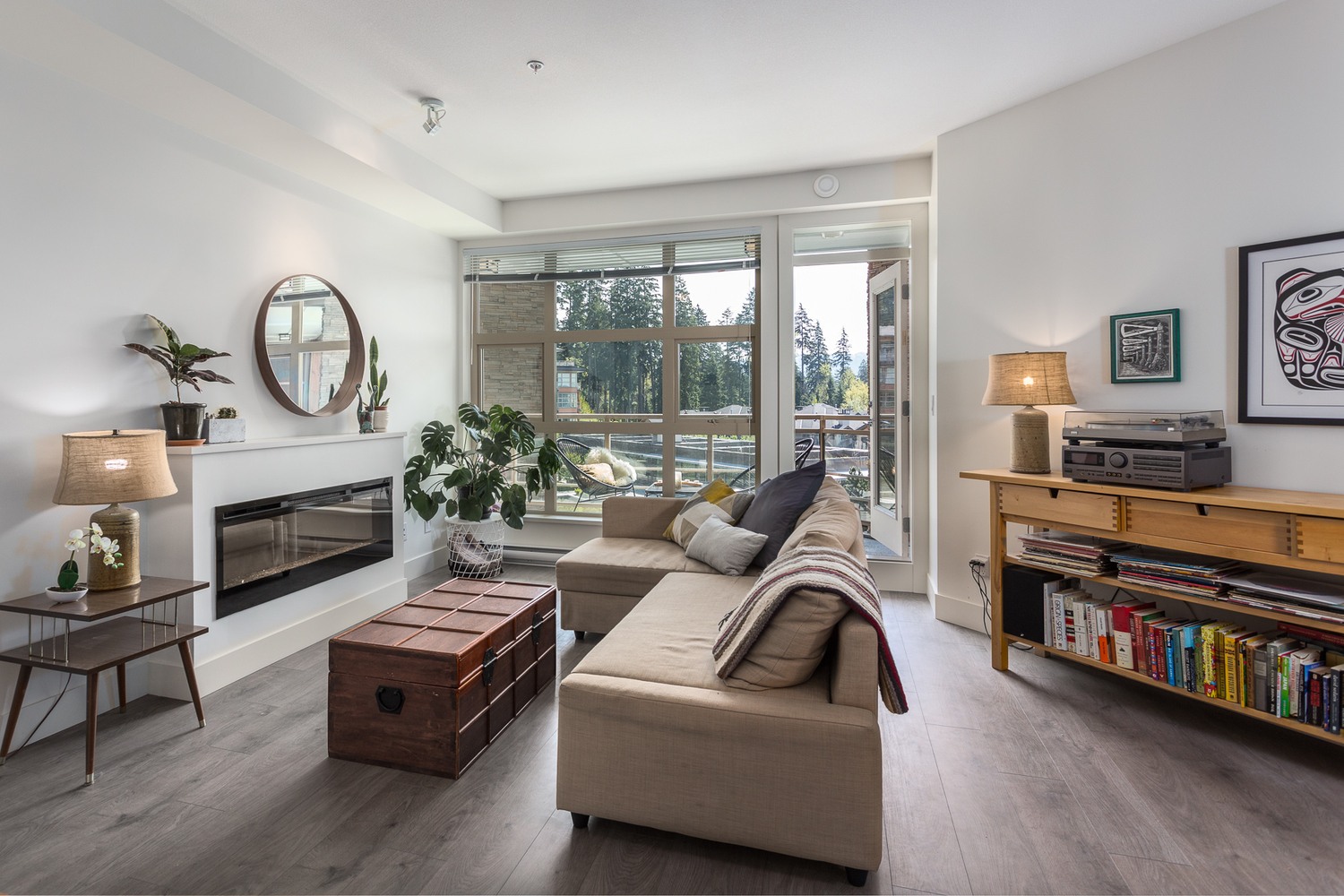 Listing Image of 309 3606 Aldercrest Drive