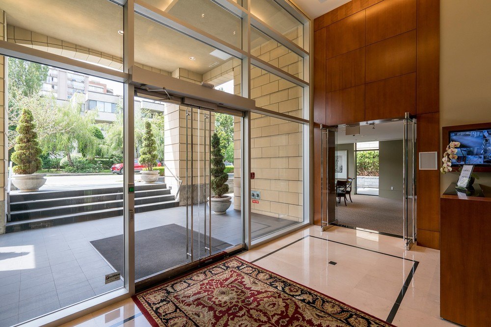 Listing Image of 300 - 1863 Alberni St