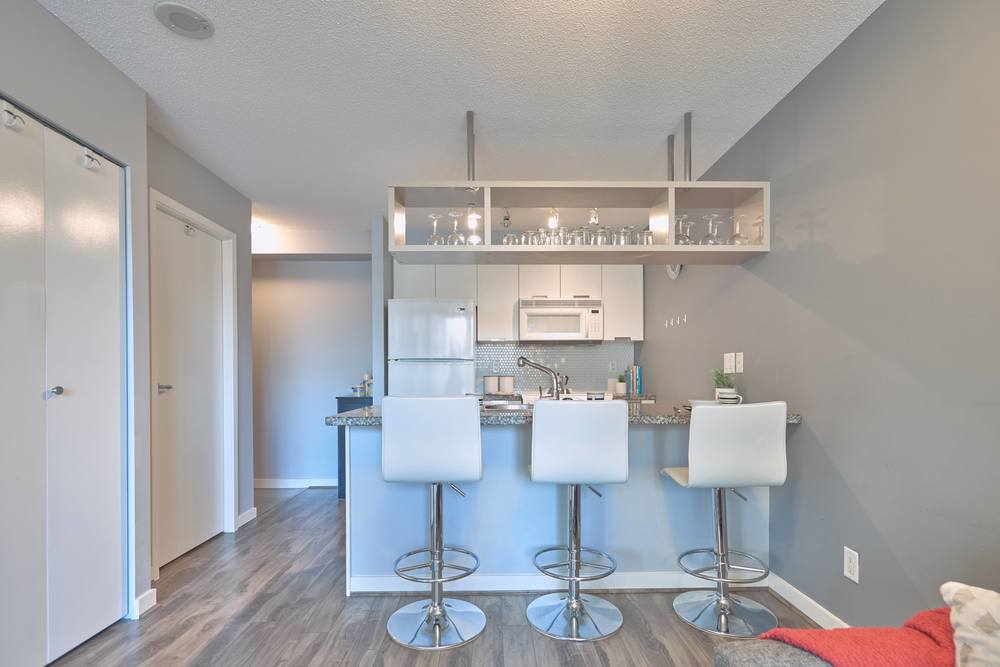 Listing Image of 1102 1082 Seymour Street