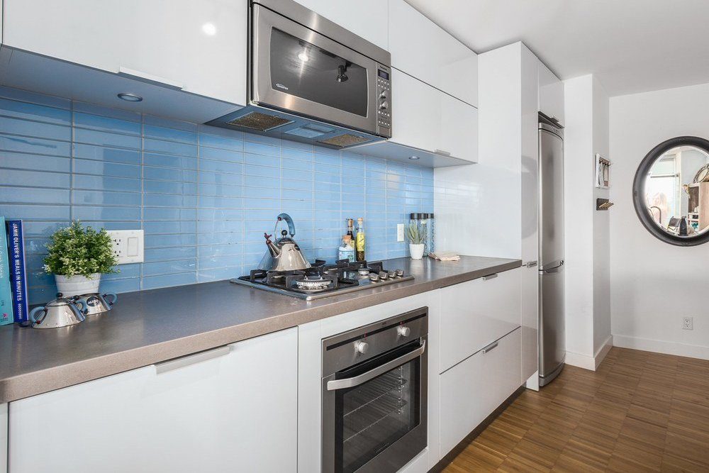 Listing Image of 2706 108 West Cordova Street