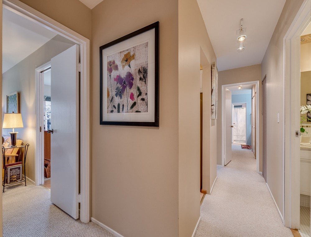 Listing Image of 204 235 Keith Rd