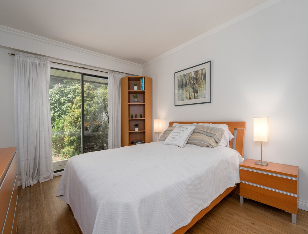 Listing Image of 32 Glenmore Drive