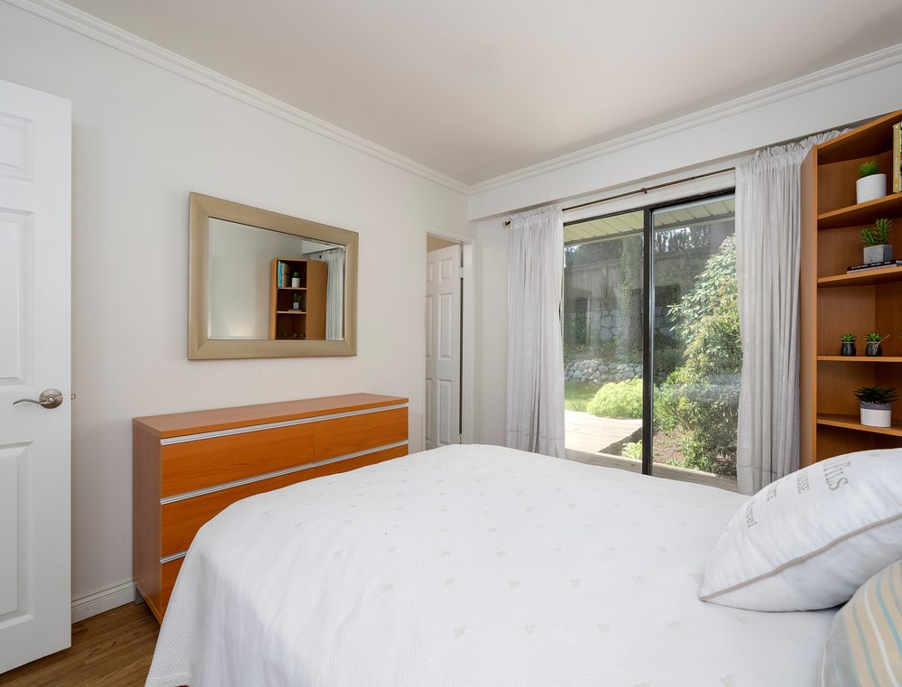 Listing Image of 32 Glenmore Drive