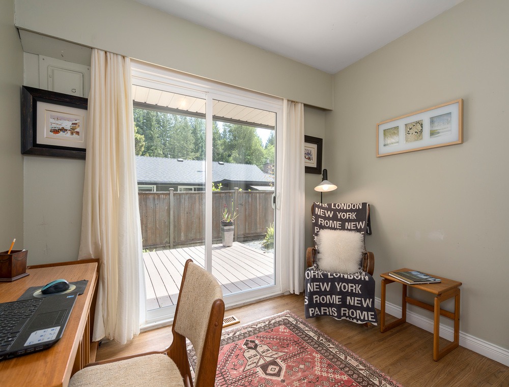 Listing Image of 32 Glenmore Drive