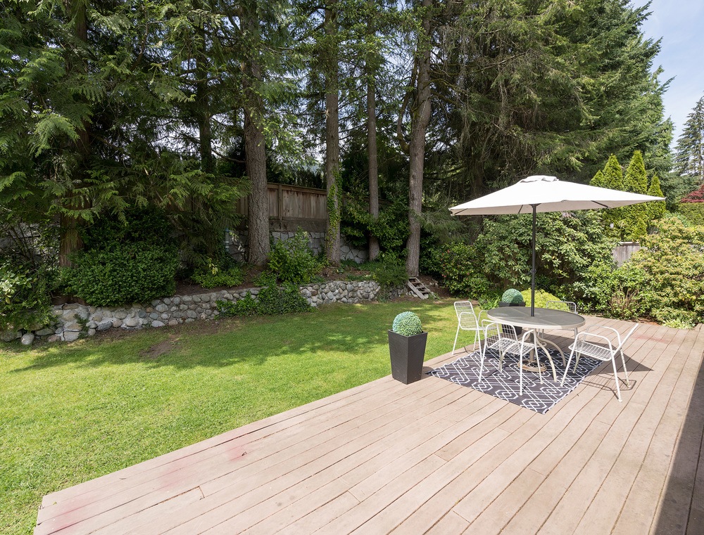 Listing Image of 32 Glenmore Drive