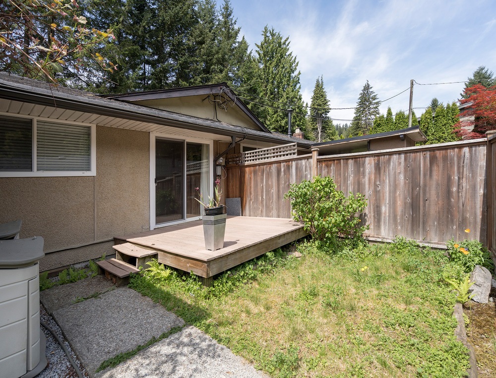Listing Image of 32 Glenmore Drive