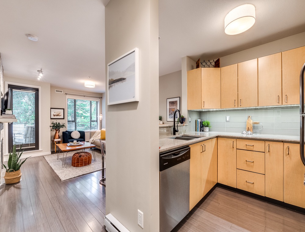 Listing Image of 110 175 E 10th St