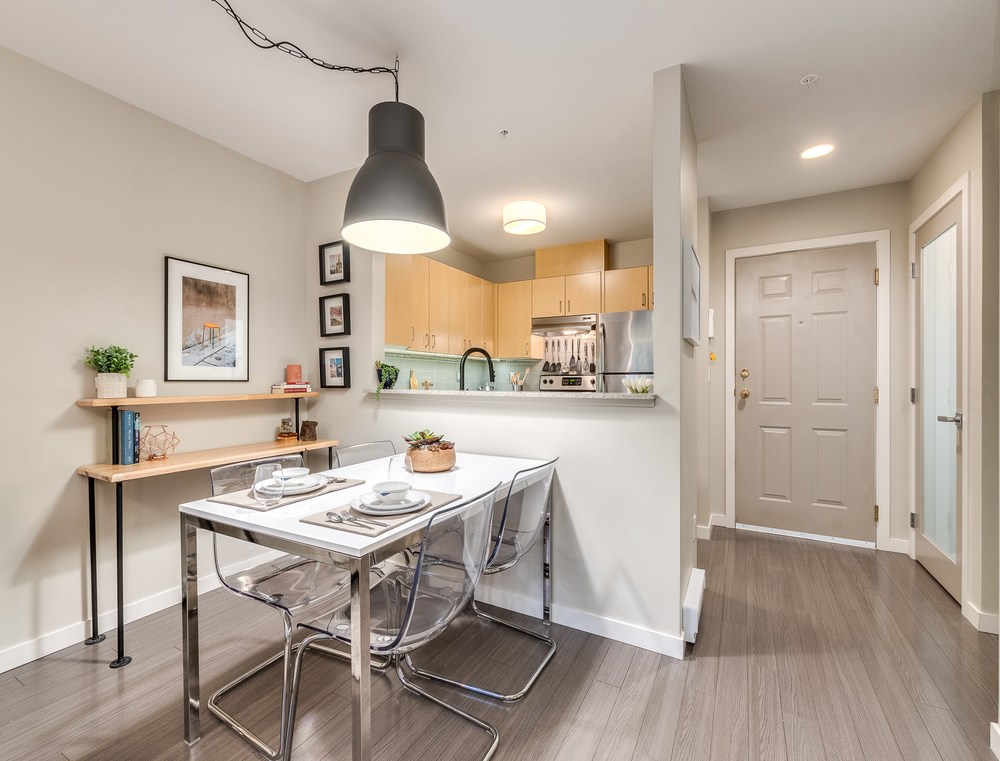 Listing Image of 110 175 E 10th St