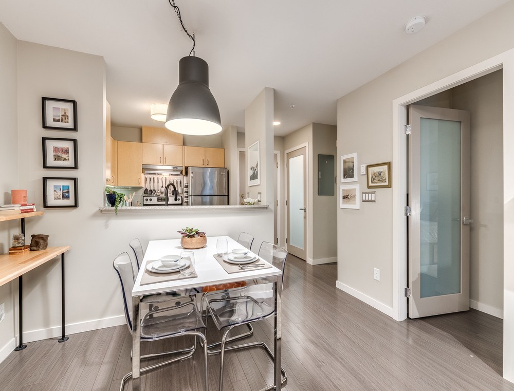 Listing Image of 110 175 E 10th St