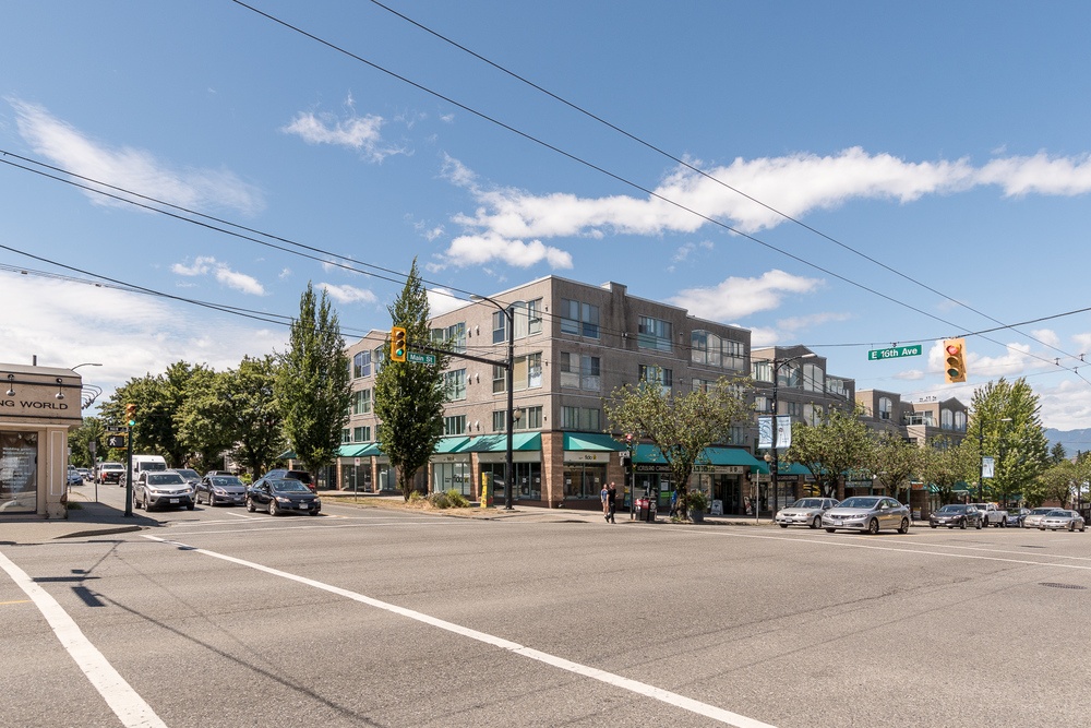 SOLD- 214-189 e16Th Ave
