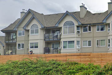 SOLD- 203 1466 Pemberton Ave