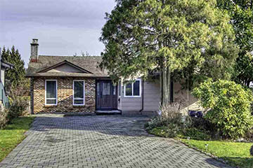 SOLD- 334 Fairway Drive